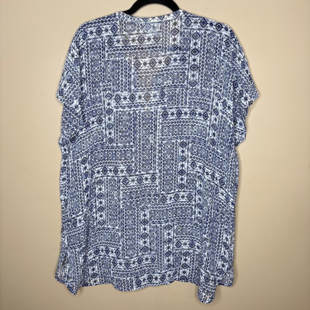 J. Jill Sz XL Petite Blouse Blue White Geometric Tribal Print V-Neck Cap Sleeve - Picture 6 of 6